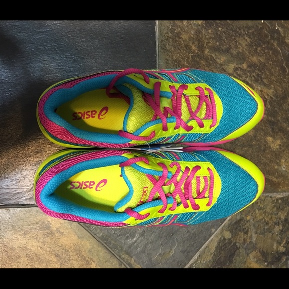 New asics shoes