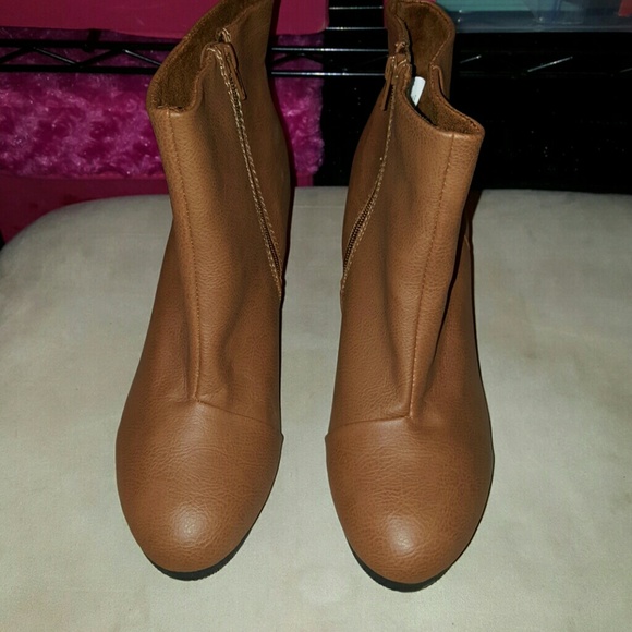 Old Navy, Booties  (Boots with a heel) NEVER WORN!