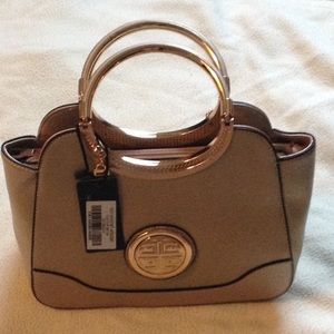 Price reduction till cyber Monday Beige satchel