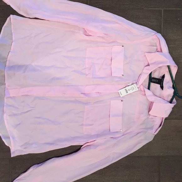 White House black market blouse