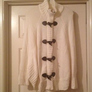 Michael Kors Nwt ivory sweater cape sz small