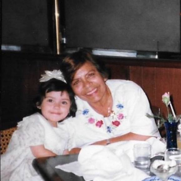 Meet your Posher, Carla - Picture 1 of 1