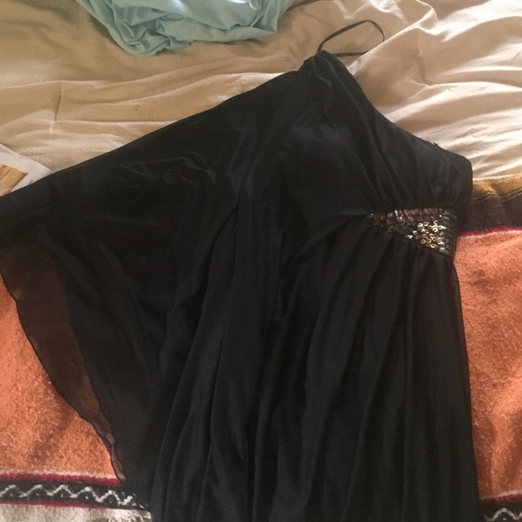 One shoulder dress