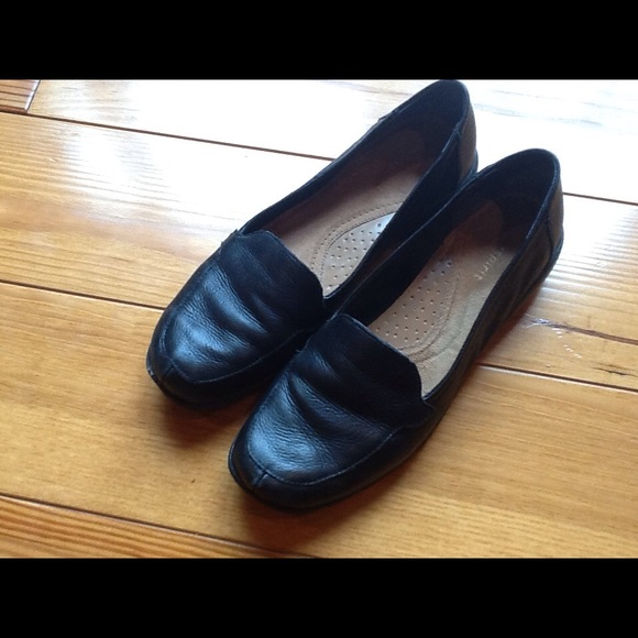 Easy Spirit Slip on Loafers 7.5 Black Leather