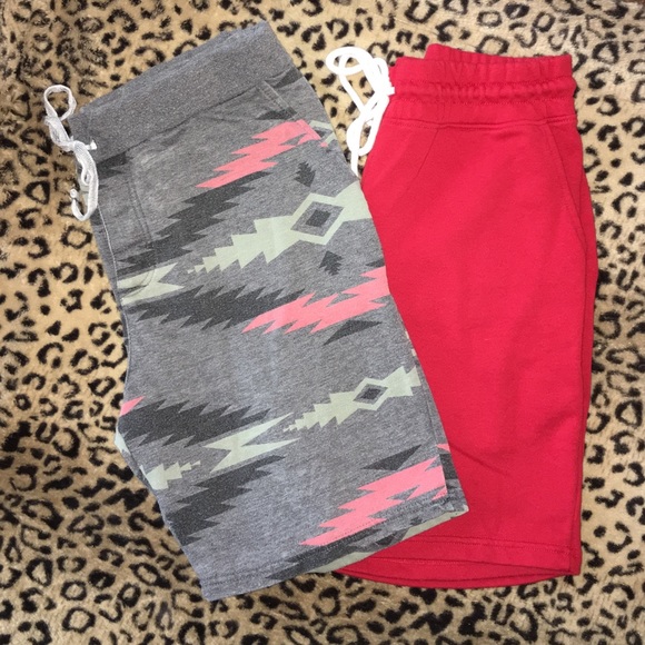 Guys forever 21 shorts bundle!!
