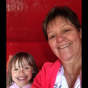 Meet your Posher, Paula