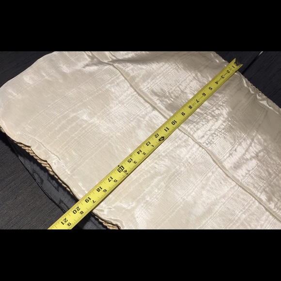 European Sham - Picture 2 of 4