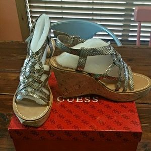 Guess Wedges