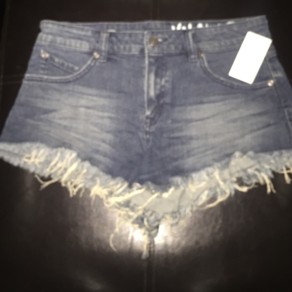 Volcom shorts
