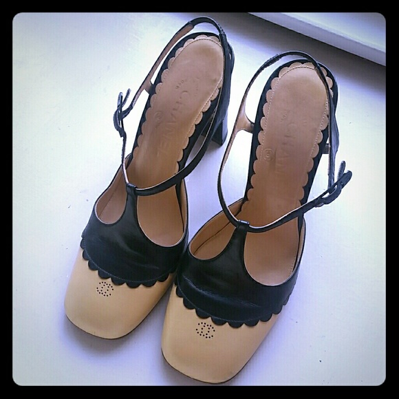 CHANEL authentic heels