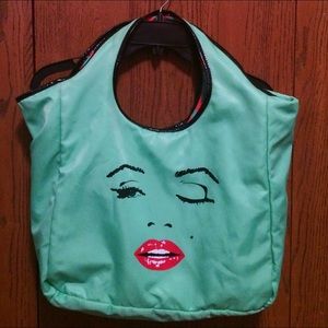 Authentic REVERSIBLE Betsey Johnson Marilyn Tote