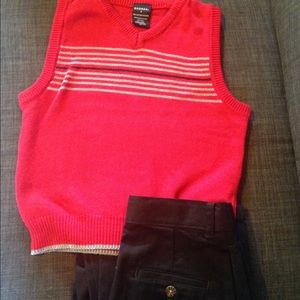 Pants and sweater vest boys size 8