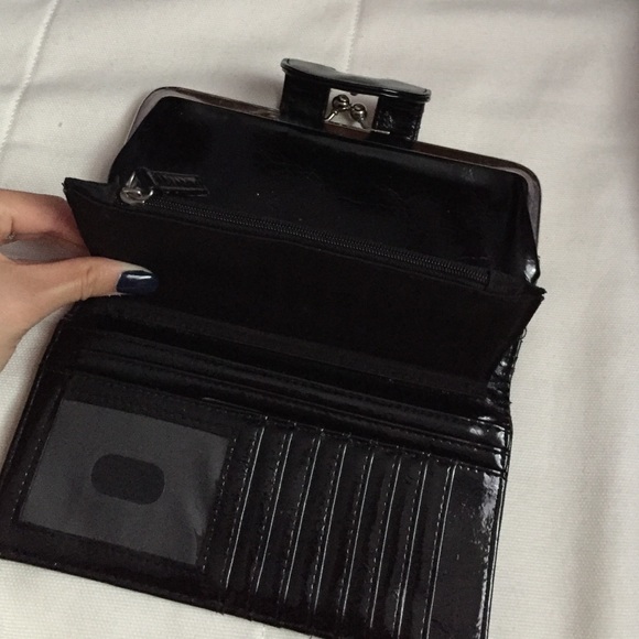 Wallet - Picture 2 of 4