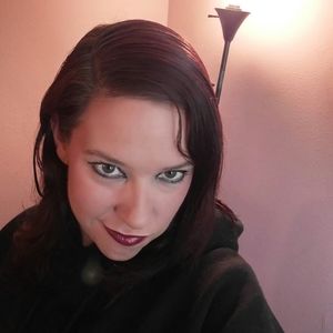 Meet your Posher, Christen