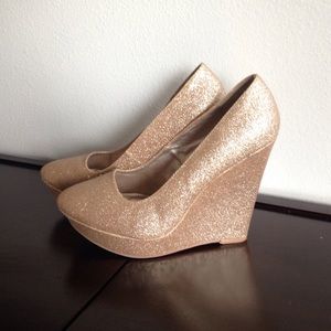 Charlotte Russe s.10 gold glitter wedge heels