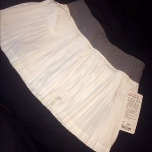 Lulu lemon tennis skirt