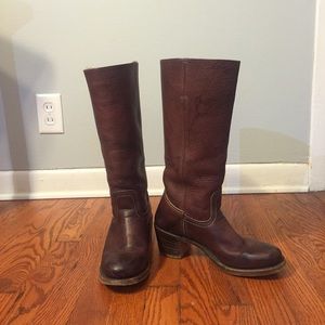 FRYE Sabrina 14L leather boots