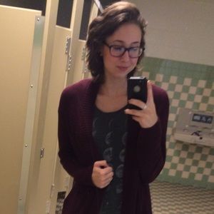 Meet your Posher, Molly