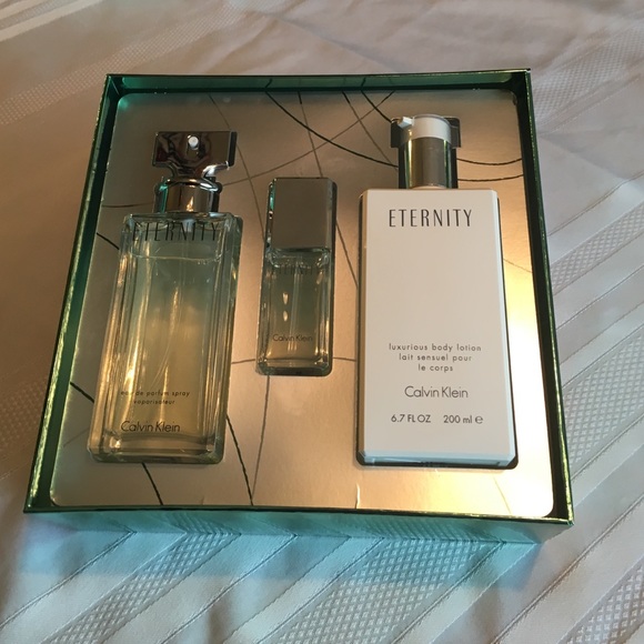Calvin Klein 3 piece gift set