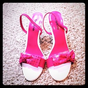pink and white bebe "viva" sandals