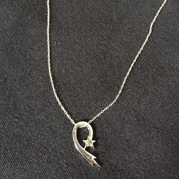 Silver shooting star necklace