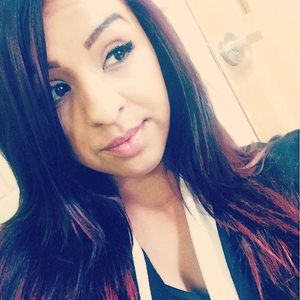 Meet your Posher, Claudia