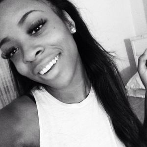 Meet your Posher, Delvonna