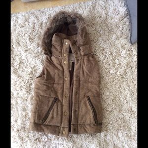 Winter vest with fur