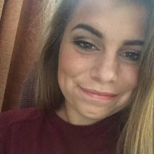 Meet your Posher, Gabrielle