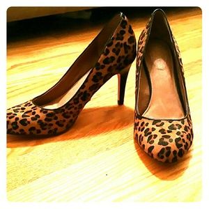 Corso como animal print del-a pumps