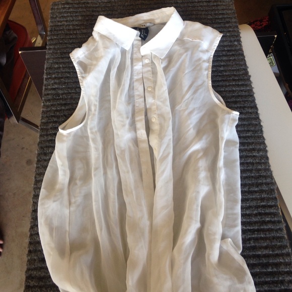 H&M sheer button up