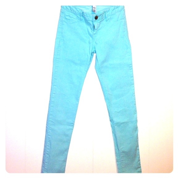 Skin tight jeans Aqua color 💕