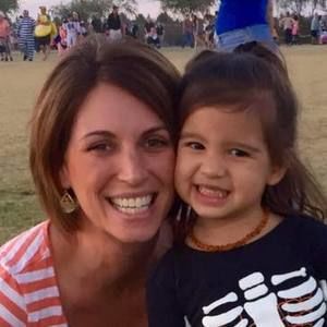 Meet your Posher, Jennifer