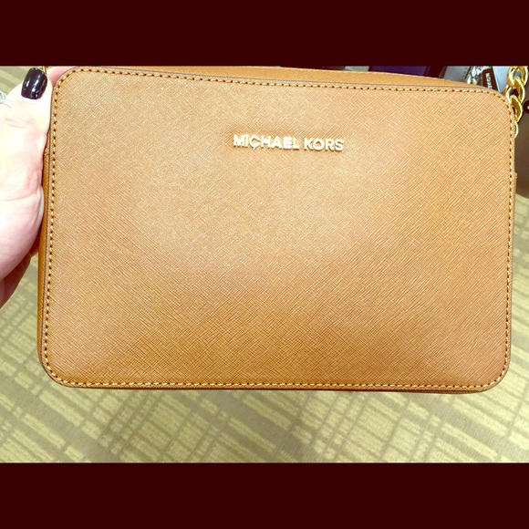 MICHAEL KORS CROSSBODY