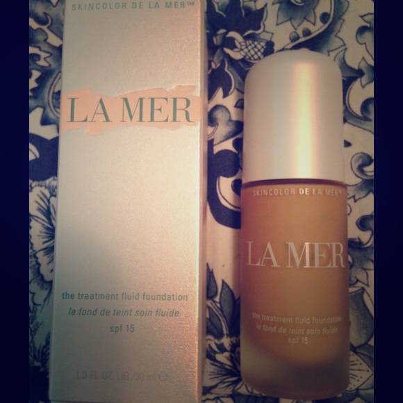 LA MER The Treatment Fluid Foundation IVORY SPF 15