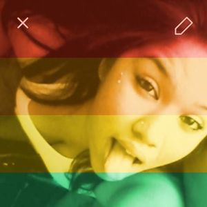 Meet your Posher, Aura