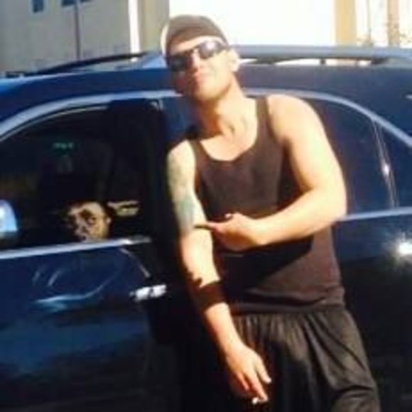 Meet your Posher, Dylan