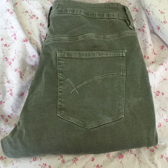 PacSun Denim - ☪LAST CHANCE☪ Olive Green Skinny Jeans