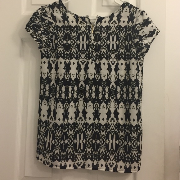 Blouse - Picture 2 of 2