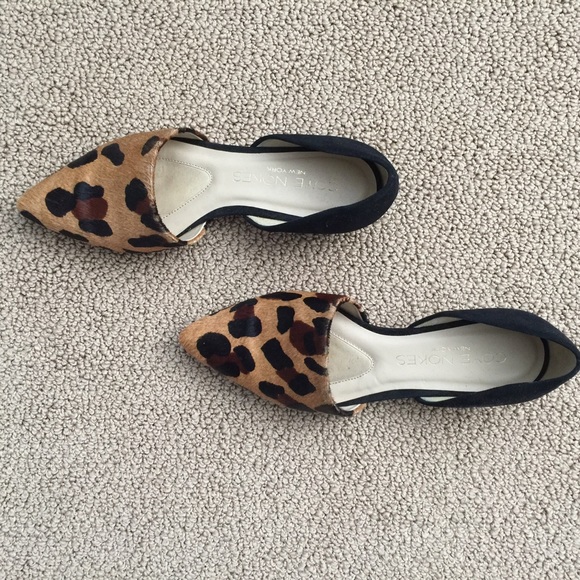 Calf hair leopard print d'orsay flats. - Picture 2 of 3