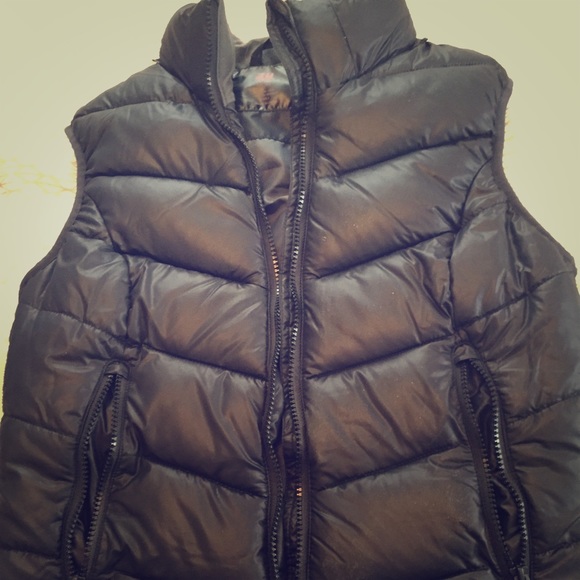 Puffer vest