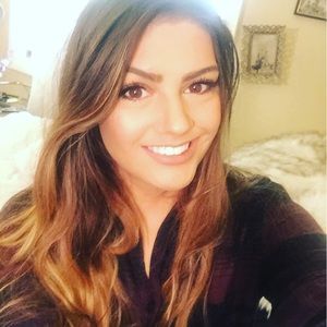 Meet your Posher, Ash
