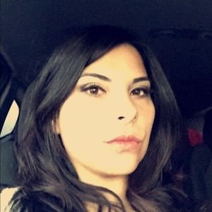 Meet your Posher, Victoria