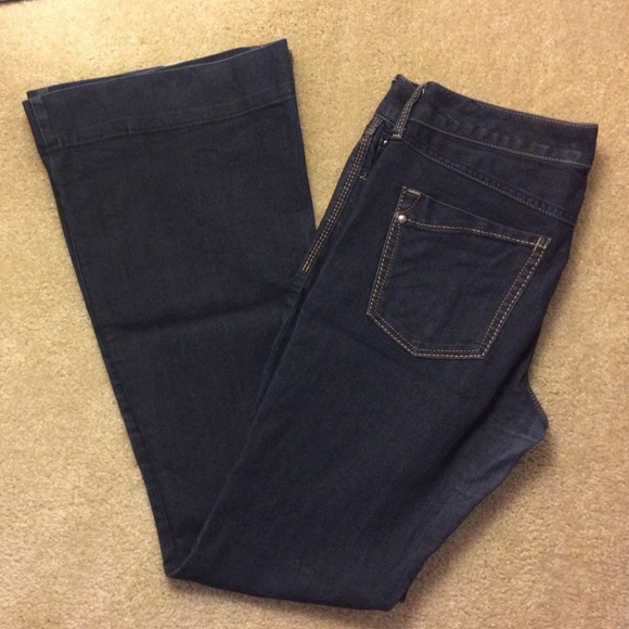 Pristine Express flare jeans
