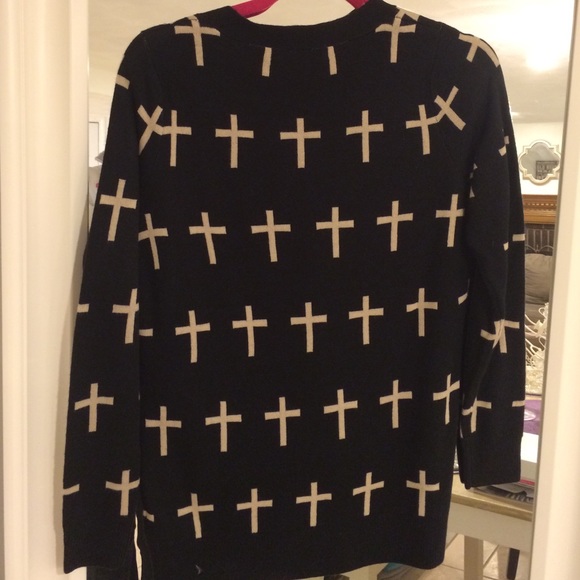 Sweater - Picture 3 of 4