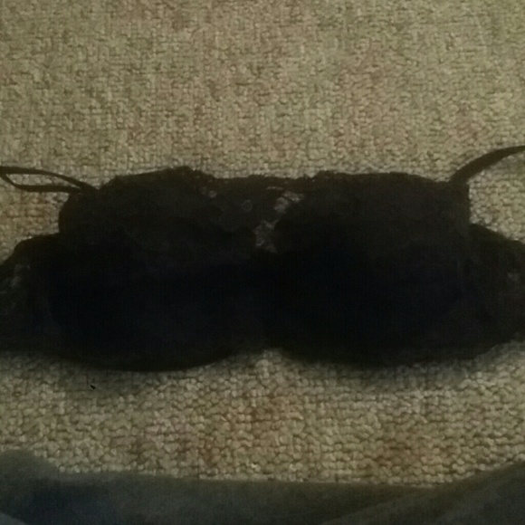 Black convertible bra