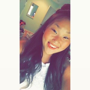 Meet your Posher, Jena