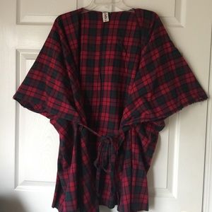 Plaid Poncho / Kimono 🔺NWOT🔻