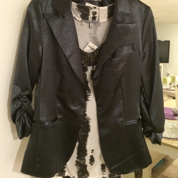 Jacket and shirt combo