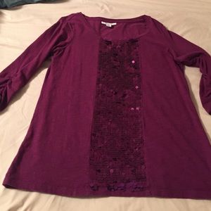 Adorable wine colored top!